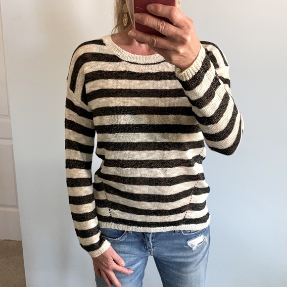 Black & Creamy White Striped Sweater - Picture 2 of 9